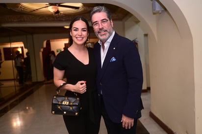 Raúl Domínguez y Karen Domínguez.