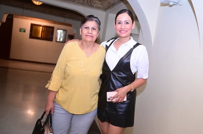 Patricia Arreola y Paty Lozano.