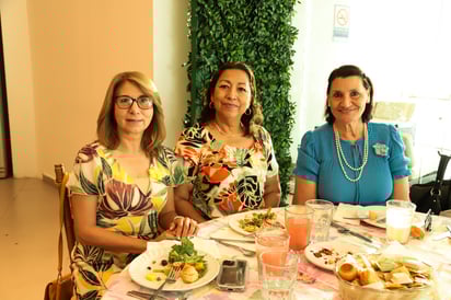 Susy Sánchez, Modesta Páez y Marcela Montoya.