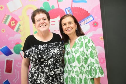 Elizabeth Pérez y Miren Belausteguigoitia.