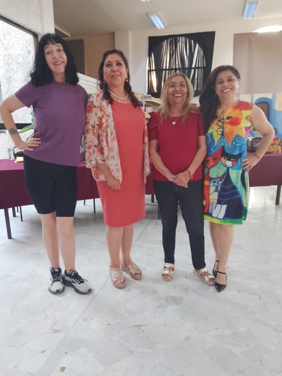 Dianis Ortíz, Blanca Domínguez Rocha, María del Carmen Carrillo y Jacky Centeno.