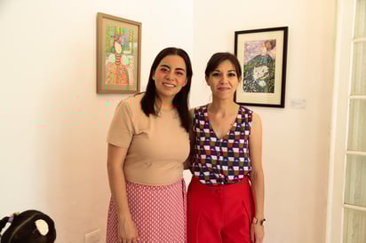 Christelle Trochard y Andrea Alvarado.