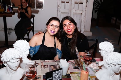 Bere Borrego y Karina López.