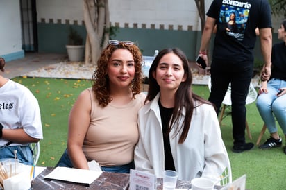 Alejandra e Itzel.
