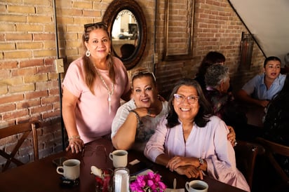 Gaby, Geo y Paty.