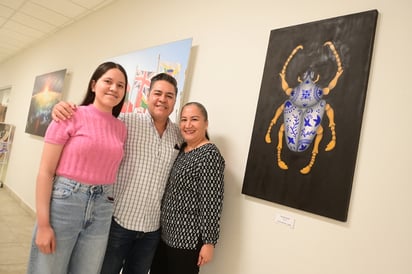 Claudia Sofía Ibarra, Claudia Padilla y
Jaime Ibarra.