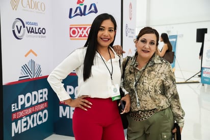 Elizabeth Castañeda y Claudia Jaramillo.
