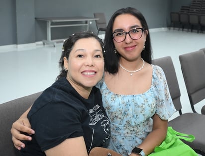 Graciela Álvarez y Daniela Duarte