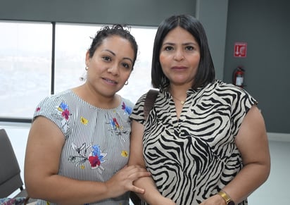Raquel Navarrete y Norma González.