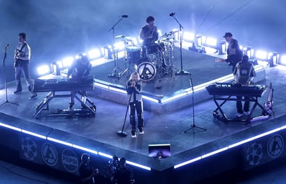 La banda estadounidense Linkin Park se presentó antes de la final de la UEFA Champions League entre el Paris Saint-Germain y el Inter de Milán en Múnich. (EFE)