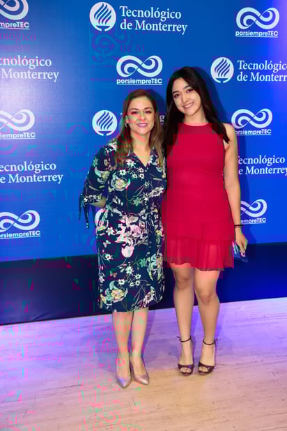 Sofía Lozoya y Valentina
Reyes.
