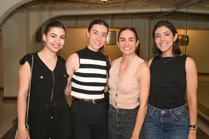 Mary Tere, Tulia, Monse, Cassandra.