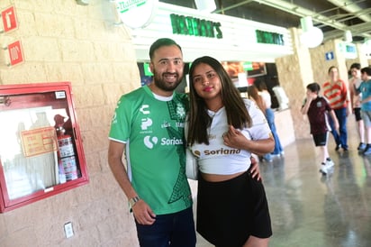 Jesús Atilano y Mayexi Ruiz.