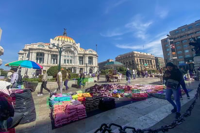 El comercio informal también se verá beneficiado en las ciudades sedes de la justa deportiva. Foto: El Universal/ Axel Sánchez

