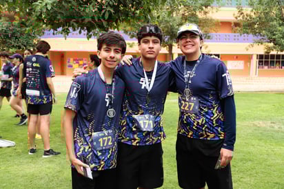 Gerardo Antonio Mendoza, Eduardo Montoya y Edi Montoya.