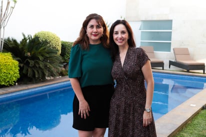 Mónica y María Luisa.