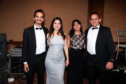 Daniel Ibarra, Sissi López, María Moreno y Daniel Domínguez.
