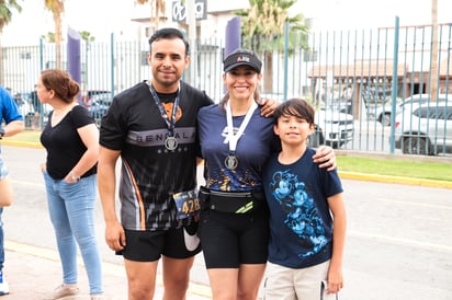 Gerardo del Castillo, Claudia Ramírez y Gerardo Jr.