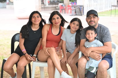 Familia Montañez Barro.
