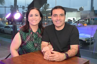 Gloria Galaviz y Juan Antonio Chávez.