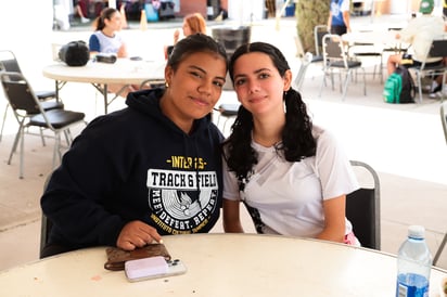 Ana Paola Romero y María Andrea Lozano.