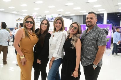 Wendy Cabrera, Susy Díaz, Maryfer Gutiérrez, Osiris Hernández y Sergio González.