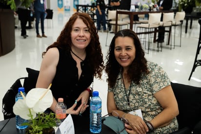 Valeria Canales y Sandra Padilla