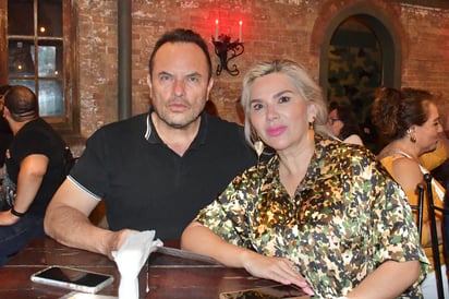 Javier Rodríguez y Carolina Cevallos.