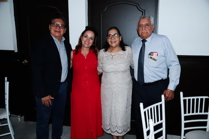 Iván Rodríguez, Magda Pérez, Lilia Ulloa y Martín Ceniceros.