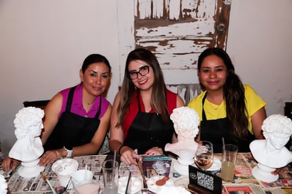 María, Diana y Lincy.