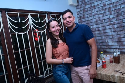 Karina y Felipe.
