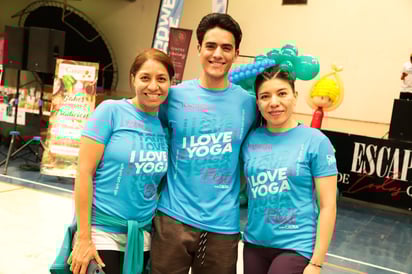 Lorena Solís, Diego Ibarra y Tere Sánchez.
