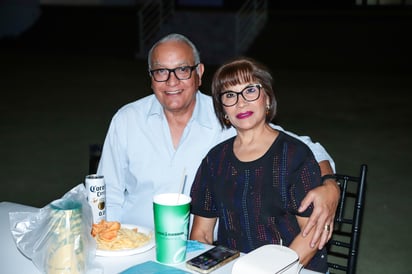Juan Manuel y Katy.