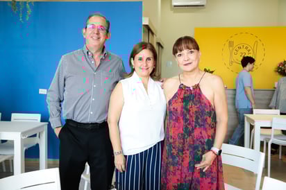 Ramón, Sofía y Elvira.