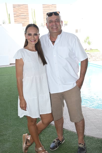 Cristy Chaul y Emilio.