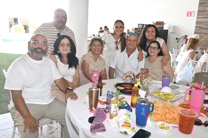 Gratos momentos disfrutaron los asistentes.