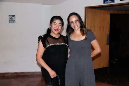 Gaby Cortéz e Ivette Castillo.