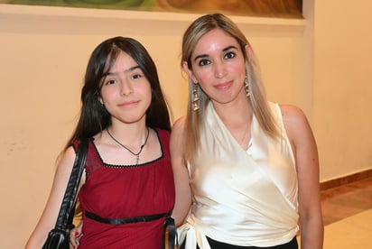 Carolina y Vanessa.