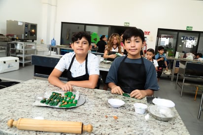 César y Jonathan.