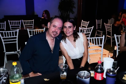 Gerardo Izquierdo y Mónica García.