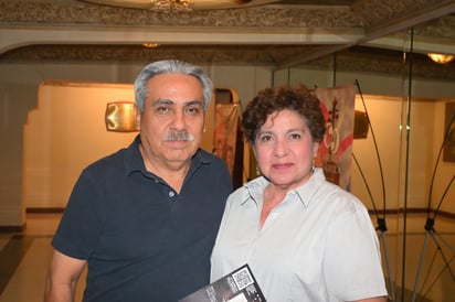 Carlos Pérez e Isaura Landeros.