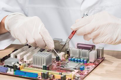 La creciente industria de los semiconductores en México será prioridad en la revisión del tratado. Foto: Freepik