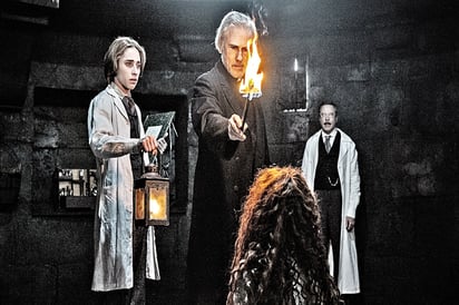 Inmersivo. El cine se transformará en un templo de oscuridad y pasión.