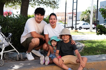 Kenia Díaz, Gerardo Hernández, Erick Gabriel y Aime Lucía.
