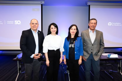 Agustín Hernández, Tere Huerta, Cristy García y Alberto Allegre.