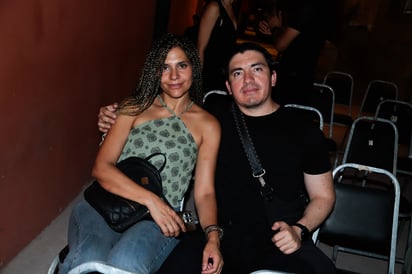 Milena Riccio y Esli García.