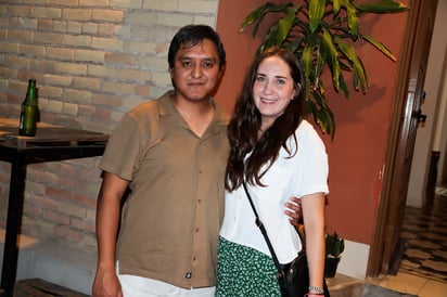 Berenice Ovalle y Gustavo García.