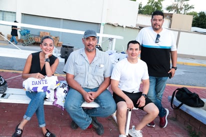Jacobo Silva, Xochitl Sánchez y Pablo Sánchez.
