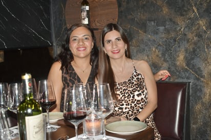 Ana Cecilia Soto y Laura Fernández.
