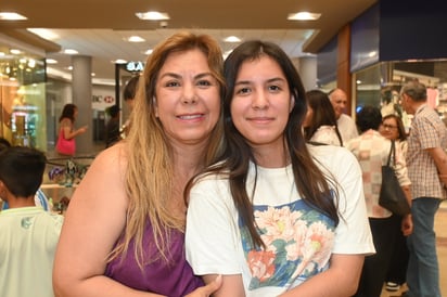 Jenny y Fernanda.

